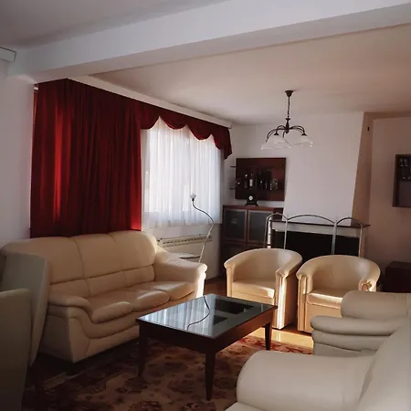 Two Story Penthouse In Heart Of
