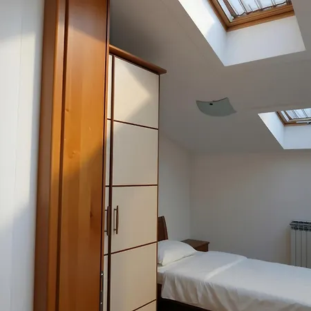 Two Story Penthouse In Heart Of アパート サラエヴォ