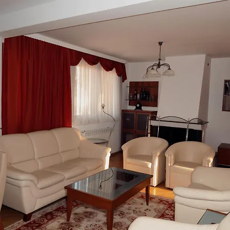 Two Story Penthouse In Heart Of *