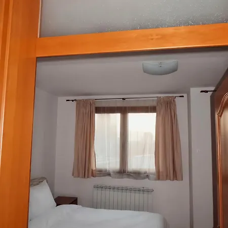 Two Story Penthouse In Heart Of サラエヴォ