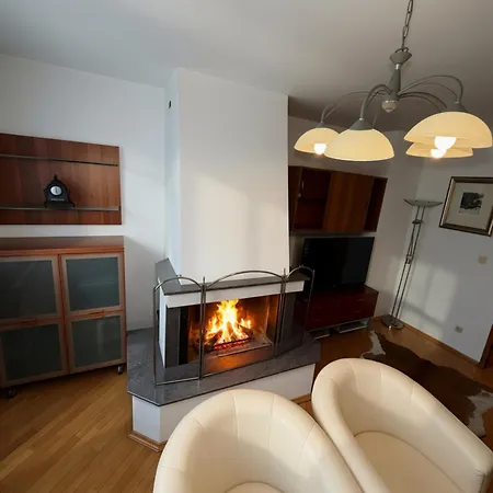 アパート Two Story Penthouse In Heart Of *