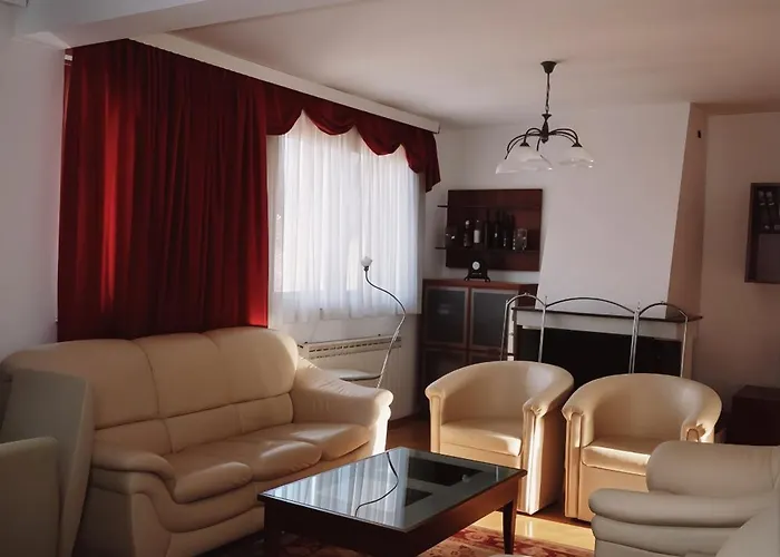 Two Story Penthouse In Heart Of