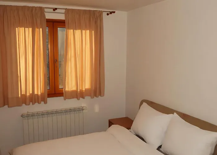 Apartament Two Story Penthouse In Heart Of